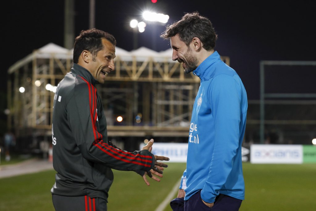 球队由守转 球队由守转